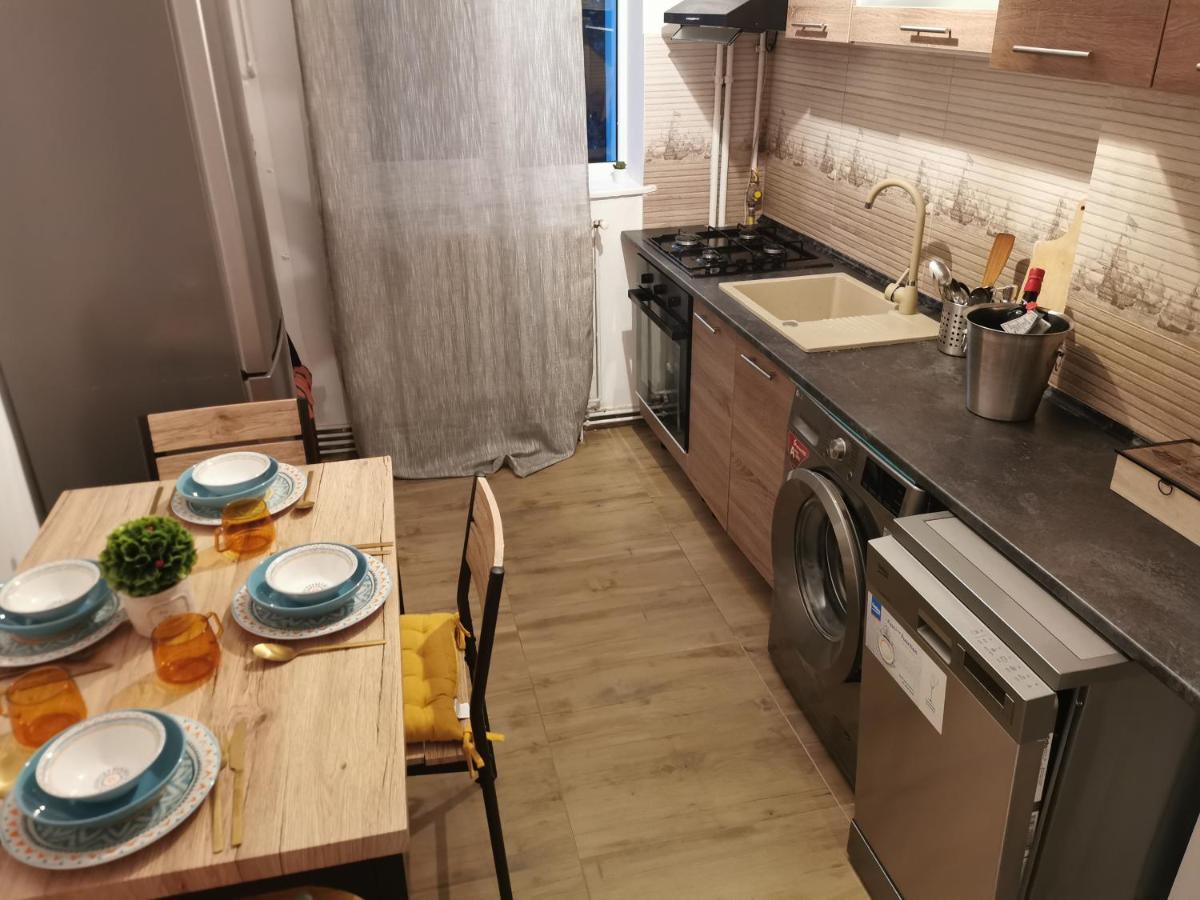 Apartament Apartament Downtown Kluż-Napoka Zewnętrze zdjęcie